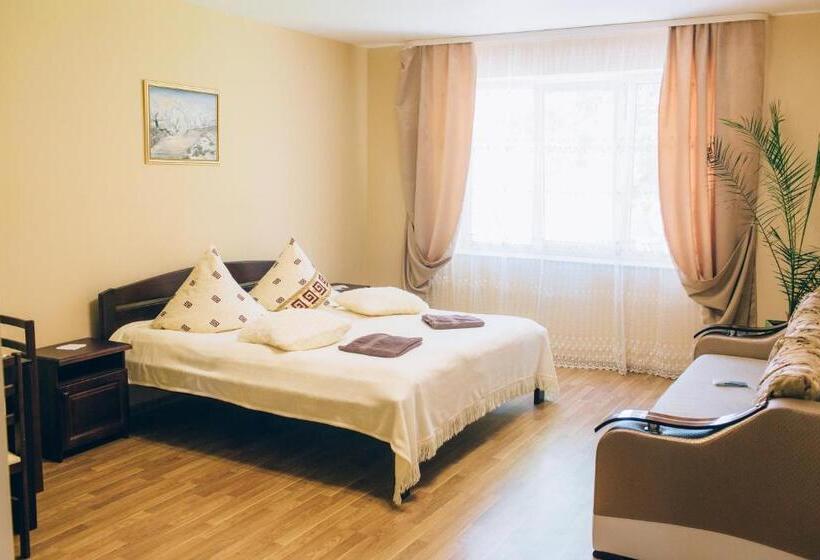 Номер Deluxe, Berizka