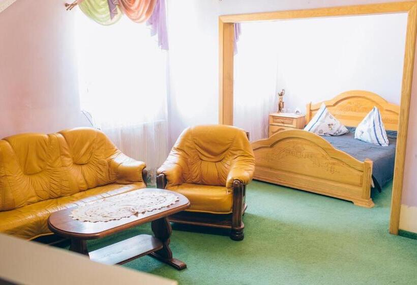 Номер Deluxe, Berizka