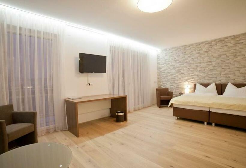 스위트, Wallern Garni