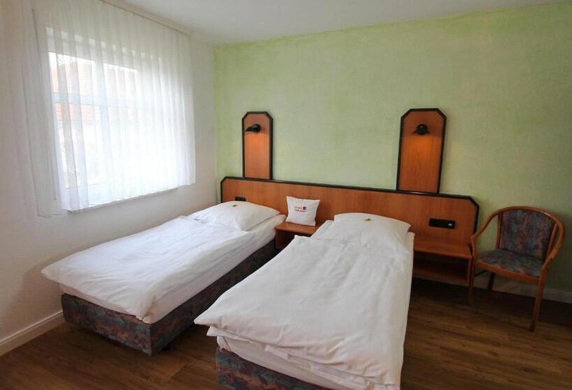 Номер Стандарт, & Restaurant Am Rosenhügel