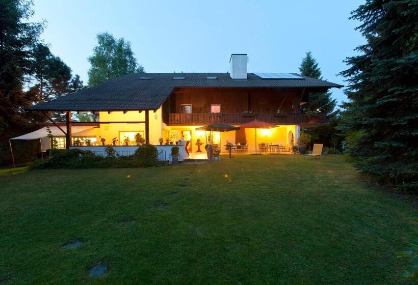 Номер Стандарт, Erkheimer Landhaus