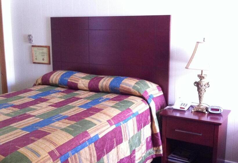 Quarto Estandar, Deep River Motel