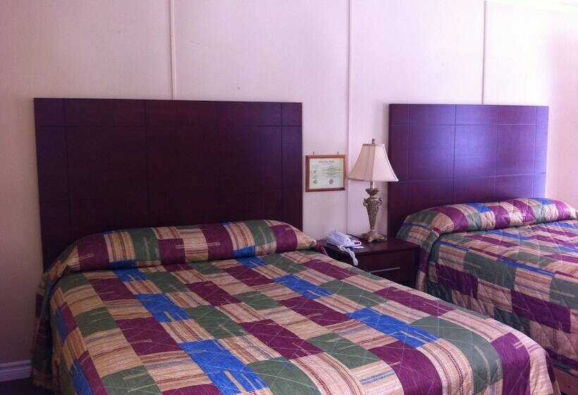 스탠다드 룸 더블 침대 2개, Deep River Motel