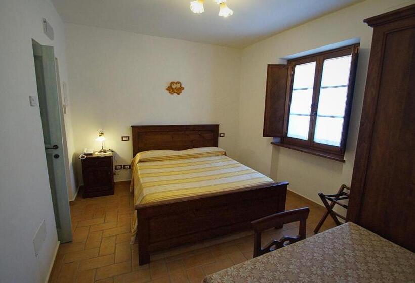 스탠다드 룸, Agriturismo La Valle Dei Fiori Di Bellucci Rosanna
