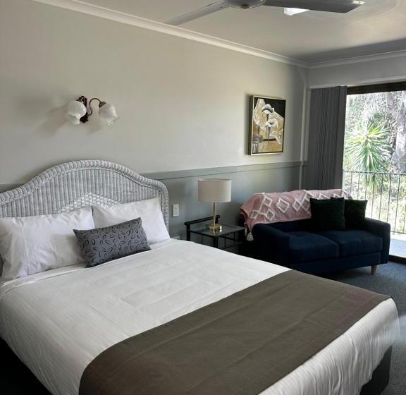 Номер Стандарт с Балконом, Murgon Motor Inn