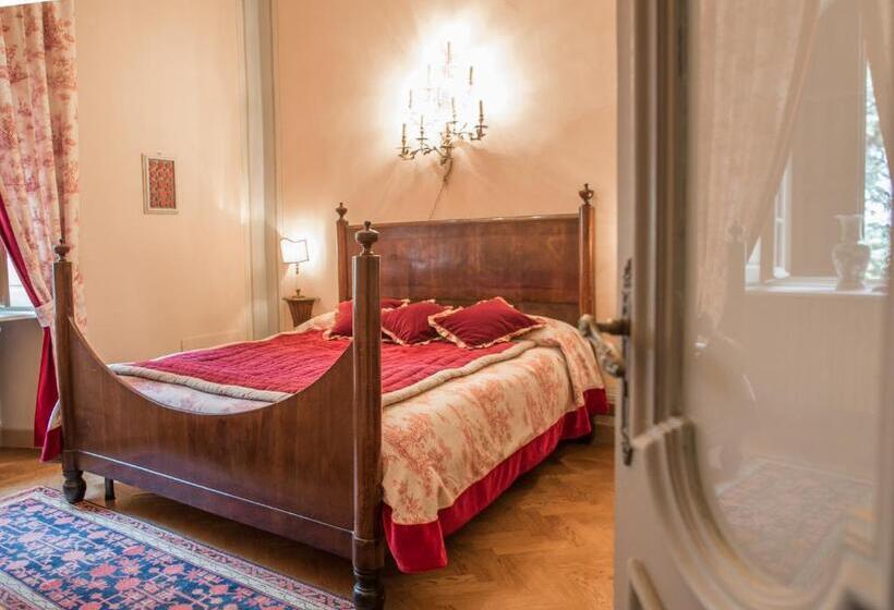 Люкс Повышенной Комфортности, Castello Di Mornico Losana