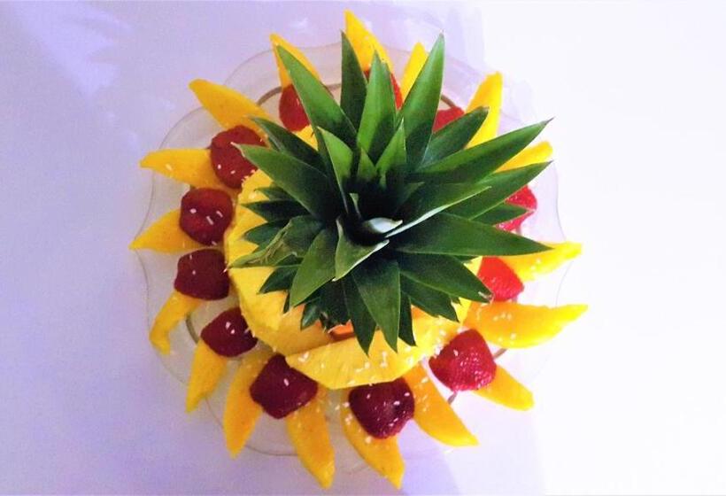 四人豪华间, Tropical Paradise Bungalows