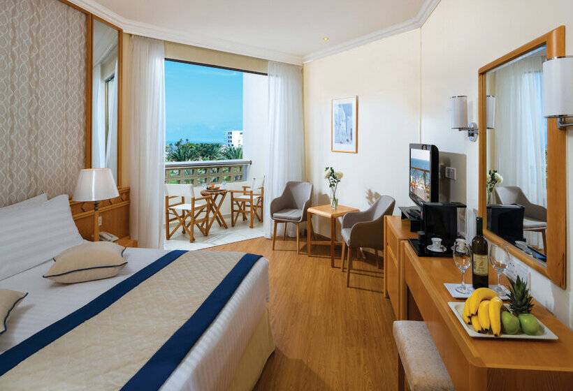 Классический Номер Вид на Море, Constantinou Bros Athena Beach Hotel