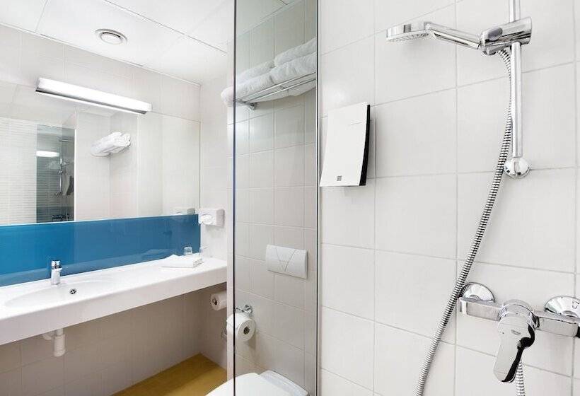 اتاق خانوادگی, Hestia Hotel Seaport Tallinn