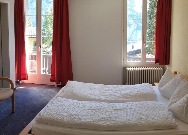 آپارتمان 3 خوابه, Jungfrau Murren