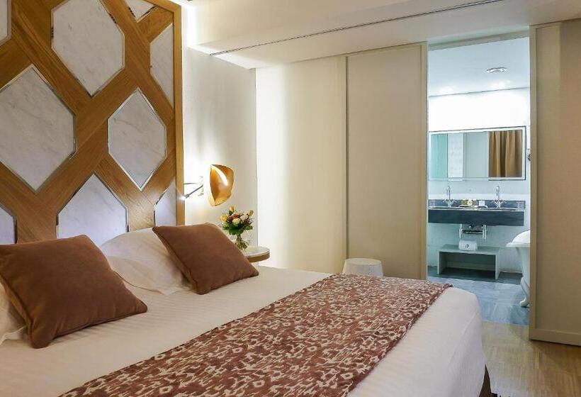 디럭스 룸 바다 전망, Hospes Maricel Y Spa, Palma De Mallorca, A Member Of Design Hotels