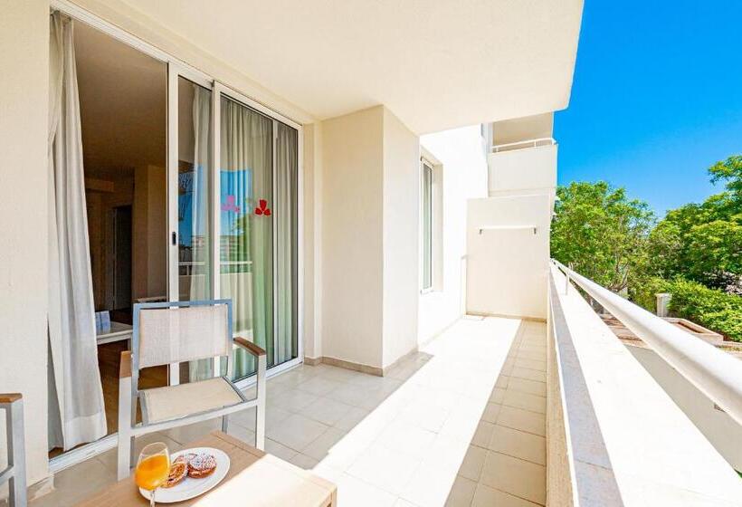 Family Suite, Rosella affiliated by Intelier