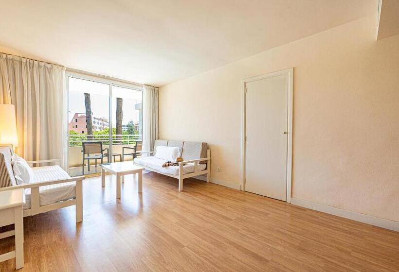 Family Suite, Rosella affiliated by Intelier