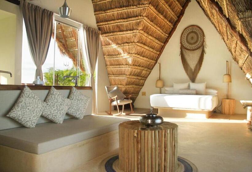 سوئیت با بالکن, Villas Flamingos