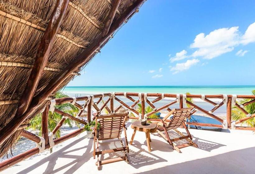 سوئیت با بالکن, Villas Flamingos
