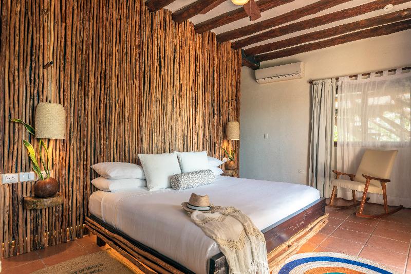 اتاق استاندارد با چشم‌انداز دریا, Villas Flamingos