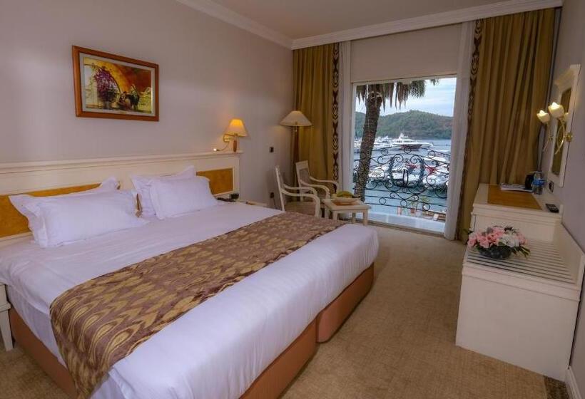 اتاق استاندارد, Ece Saray Marina Resort