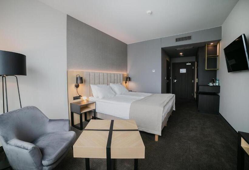 Стандартный Номер Кровать Кинг, B&b Hotel Warsaw East