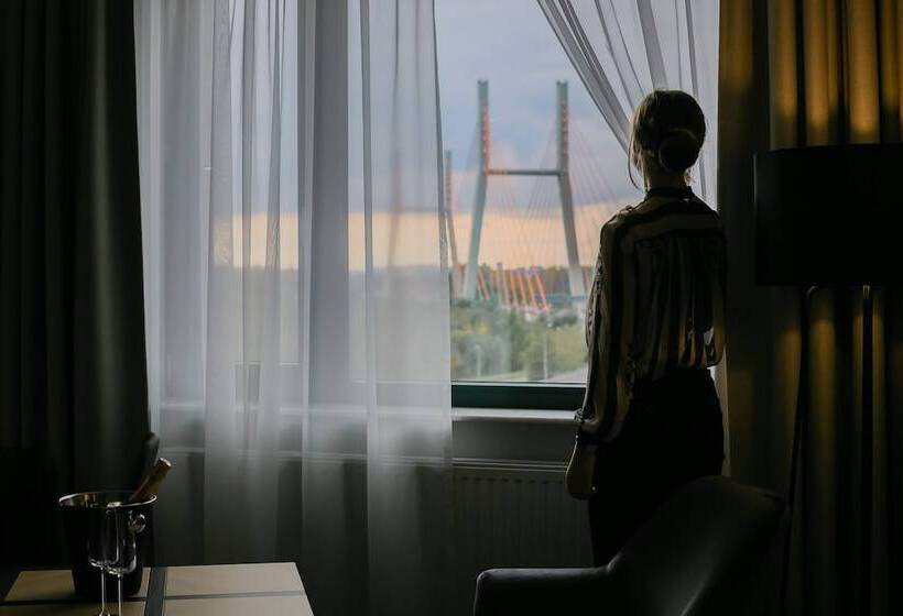 Номер Стандарт, B&b Hotel Warsaw East