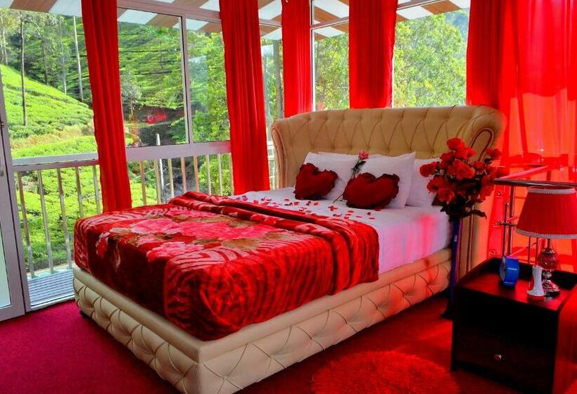 Family Suite, Grand Adamspeak Cabana Suite