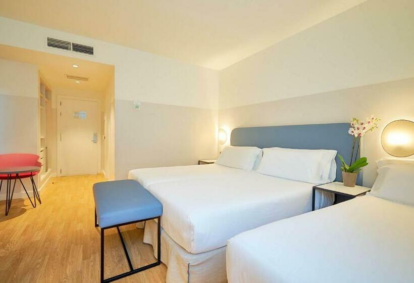 Номер Стандарт Трехместный, Eurostars Málaga