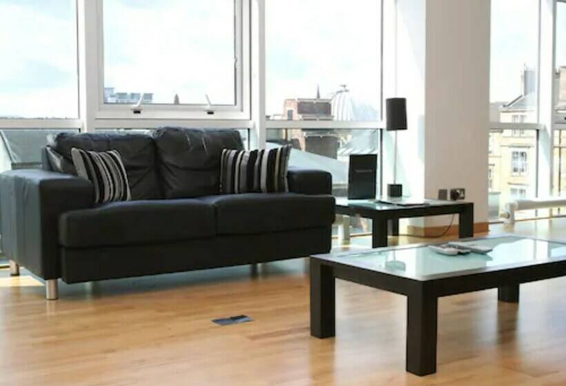 آپارتمان 1 خوابه, Glasgow Lofts