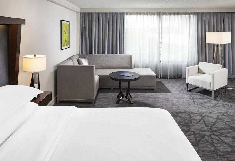 クラブルーム, Sheraton Bloomington