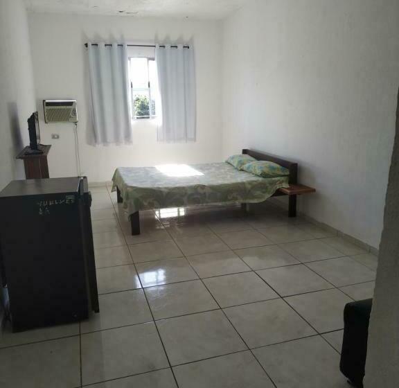 اتاق استاندارد یک نفره, Areia Dourada Hospedaria