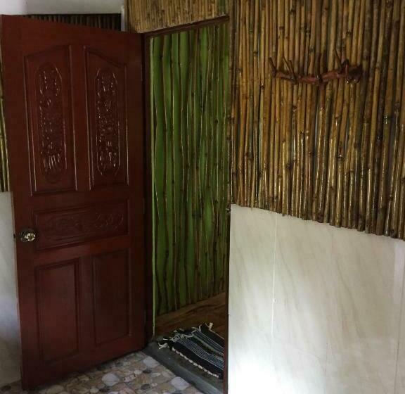 بانگلوی لوکس, Sunny Bungalow