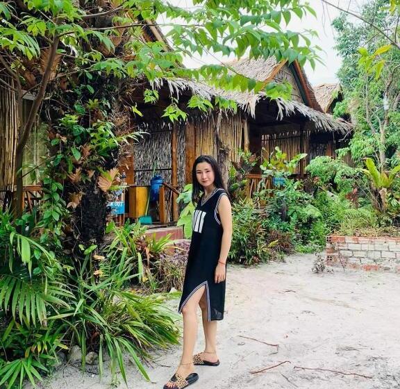 بانگلوی لوکس, Sunny Bungalow
