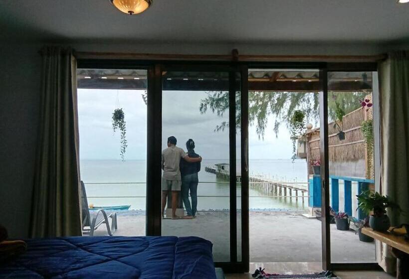 بانگلوی لوکس, Sunny Bungalow