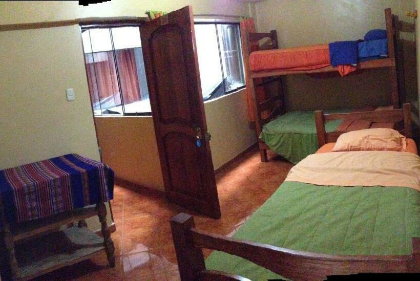 اتاق استاندارد سه نفره, Aldos Guest House