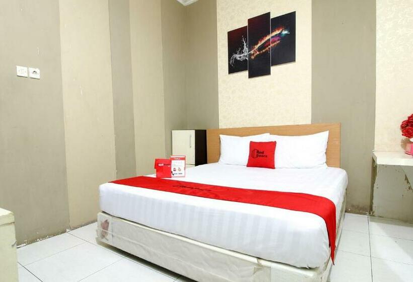 Номер Стандарт, Reddoorz Near Adisucipto Airport 3