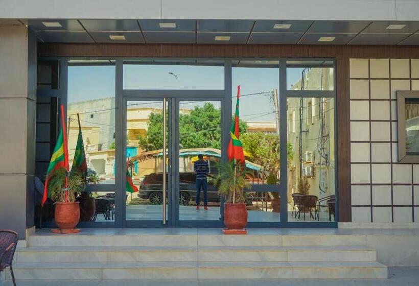 سوییت خانوادگی, Urban Hotel Nouakchott