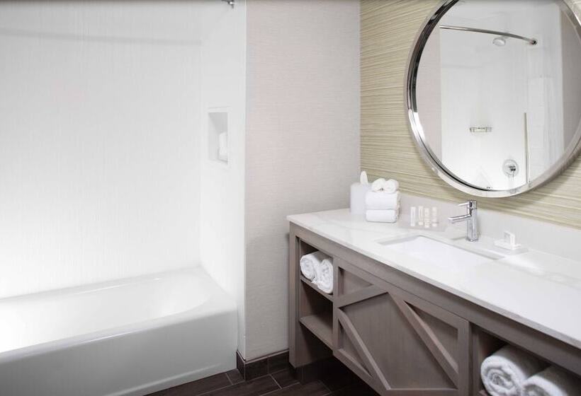 Номер Стандарт 2 Двуспальные Кровати, Courtyard By Marriott Jekyll Island