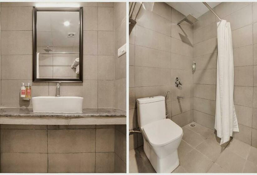 三人经典房间, Oyo 76587 Townhouse Shamshabad