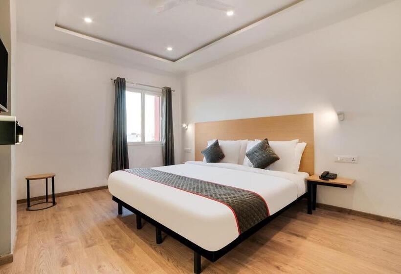 三人经典房间, Oyo 76587 Townhouse Shamshabad