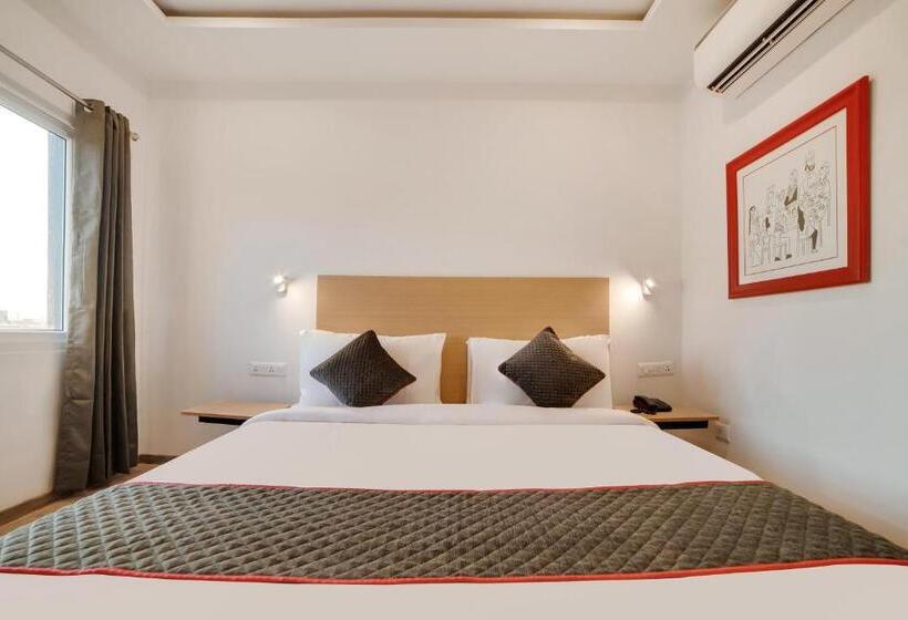 三人经典房间, Oyo 76587 Townhouse Shamshabad