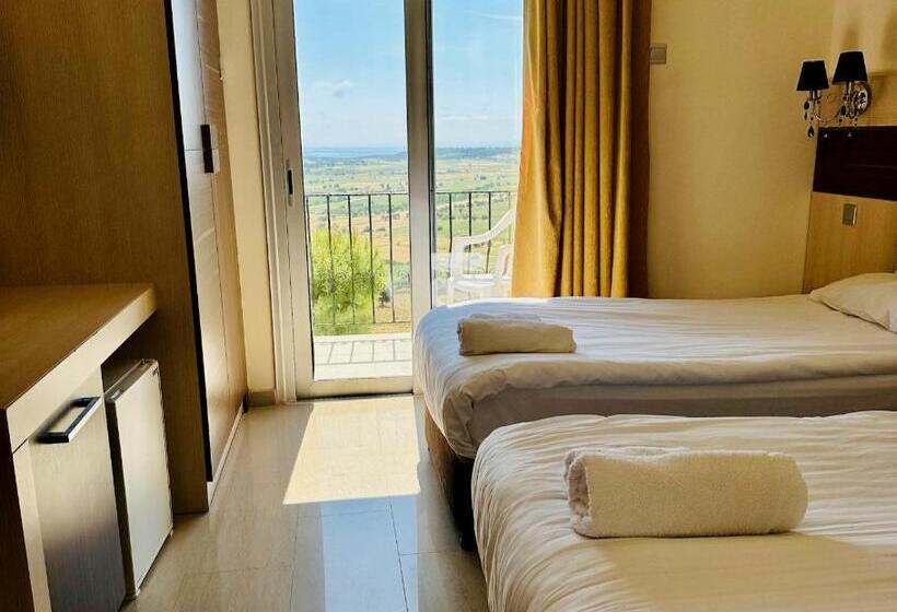 اتاق خانوادگی با سرویس بهداشتی مشترک, Celebi Garden Hotel   Cittaslow Retreat