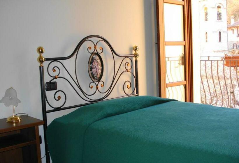 Номер Стандарт, Albergo La Casa Nel Bosco
