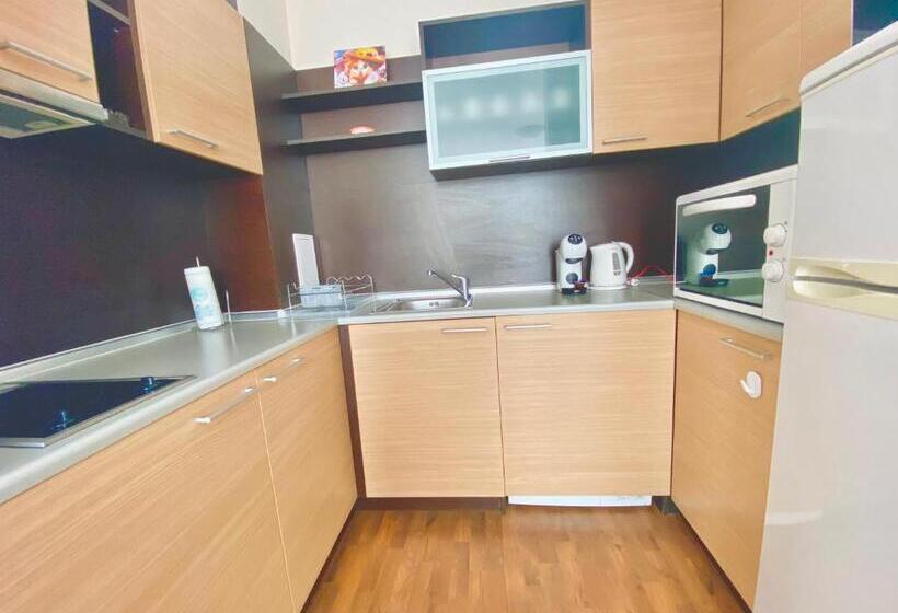Апартаменты 1 Спальня, Apartments In Sunny Island Complex
