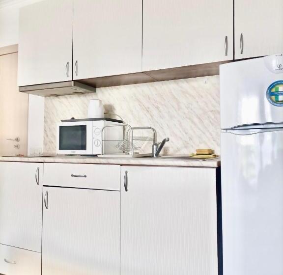 Студио Стандарт Вид на Сад, Apartments In Sunny Island Complex