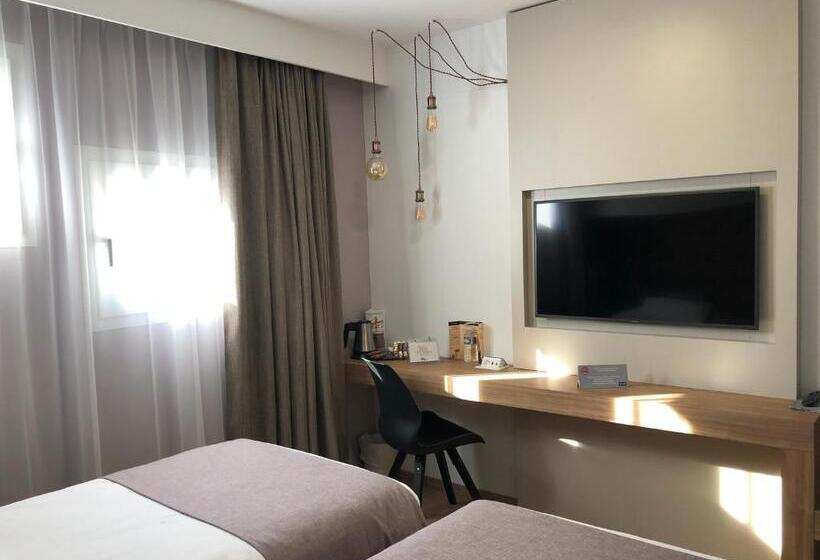 اتاق استاندارد, Kyriad Montpellier Est  Lunel