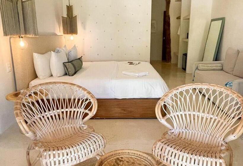 Suíte, Ser Casasandra Boutique
