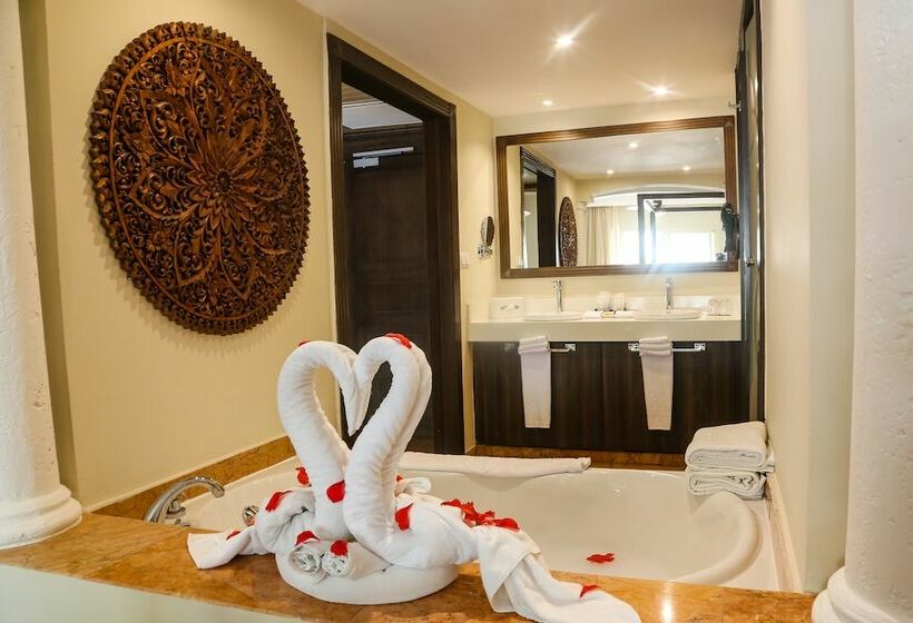 Люкс с гидромассажем, Majestic Colonial Punta Cana   All Inclusive