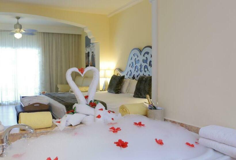 Полулюкс Клуб, Majestic Colonial Punta Cana   All Inclusive