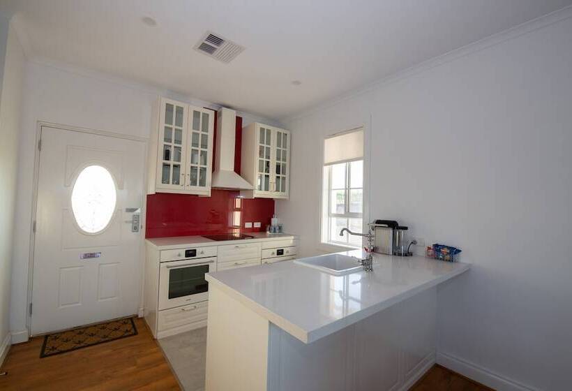 Дом 1 Спальня, 1837 Barossa Luxury Cottages Lyndoch Sa