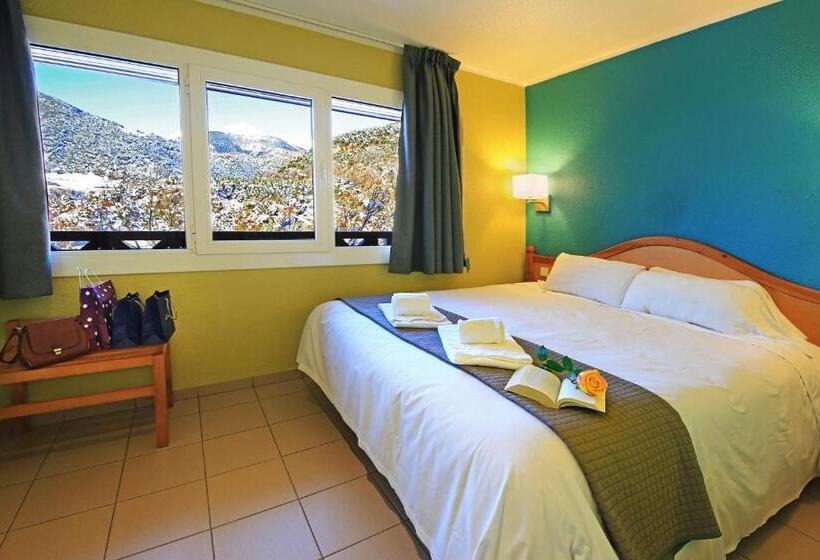 带3个卧室的公寓, Apartaments Giberga