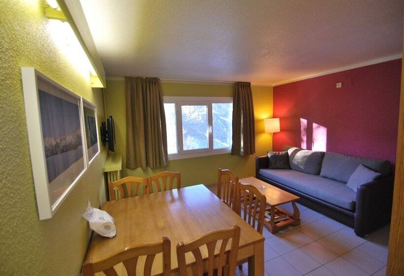 آپارتمان 3 خوابه, Apartaments Giberga