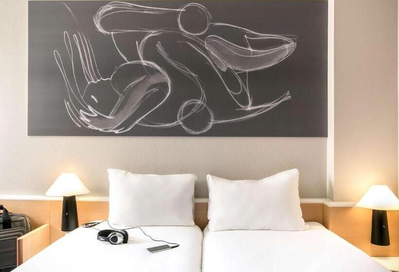 Номер Стандарт, Ibis Madrid Getafe